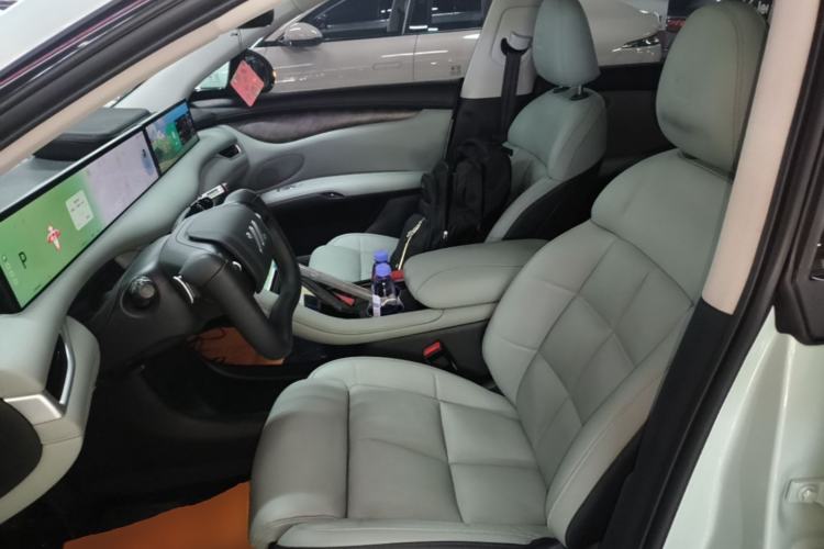 Used IM LS6 2023 Max Standard Edition Left Front Seat