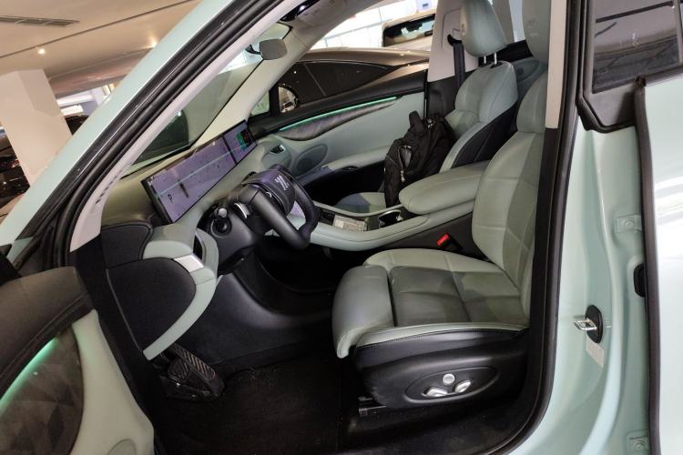 Used IM LS6 2023 Max Enhanced Performance Edition Left Front Seat