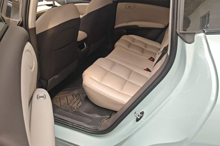 Used IM LS6 2023 Max Standard Edition Left Rear Seat