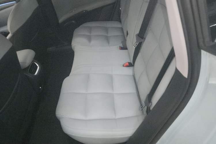 Used IM LS6 2023 Max Standard Edition Left Rear Seat