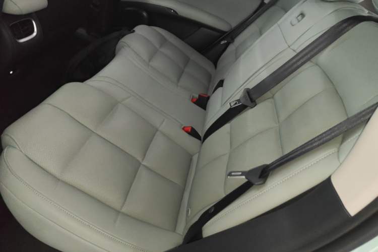 Used IM LS6 2023 Max Long-Range Version Left Rear Seat