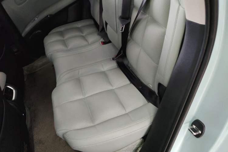 Used IM LS6 2023 Max Standard Edition Left Rear Seat