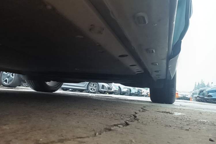 Used IM LS6 2023 Max Standard Edition Left Side Sill