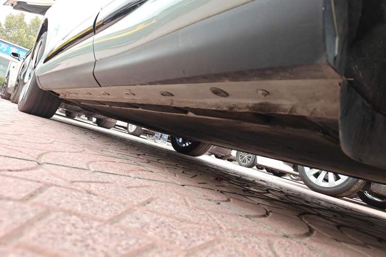Used IM LS6 2023 Max Enhanced Performance Edition Left Side Sill
