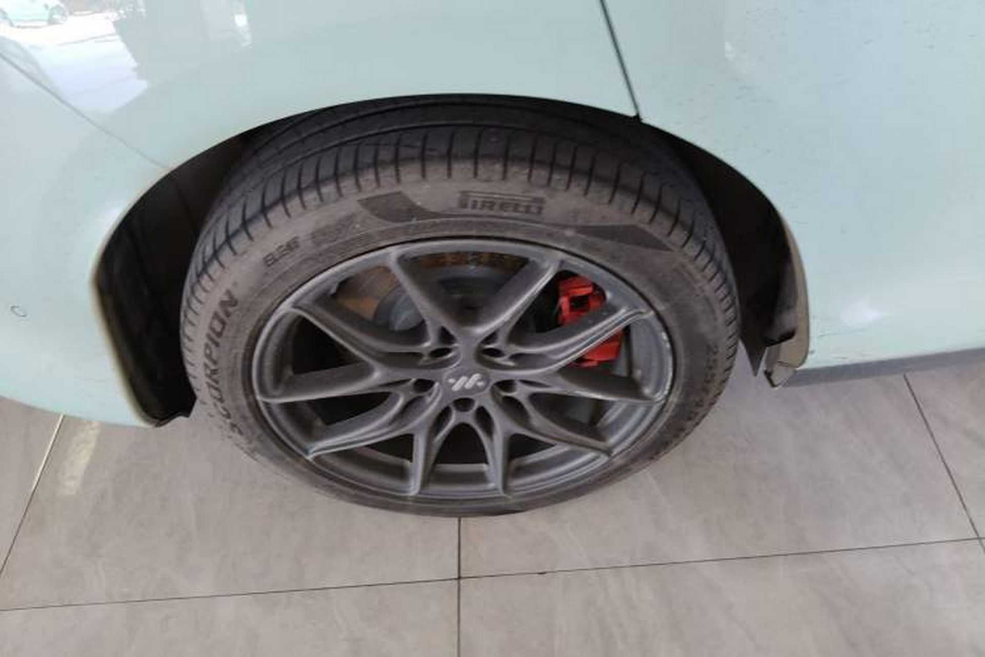 Used IM LS6 2023 Max Standard Edition Right Rear Wheel Hub