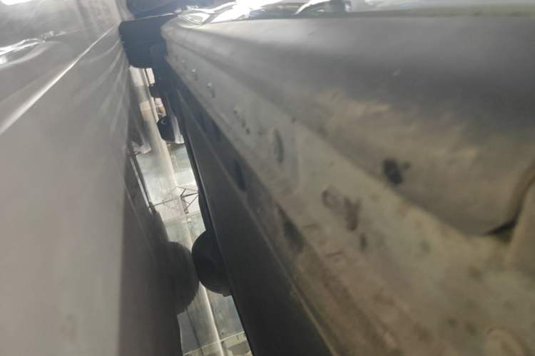 Used IM LS6 2023 Max Extended-Range Version Right Side Sill