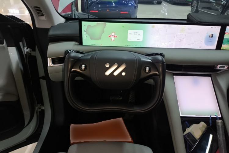 Used IM LS6 2023 Max Standard Edition Steering Wheel