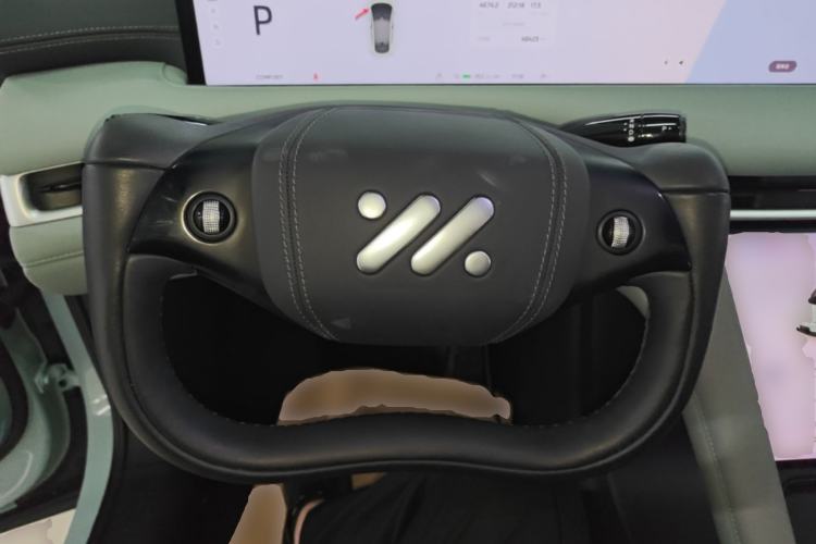 Used IM LS6 2023 Max Long-Range Version Steering Wheel