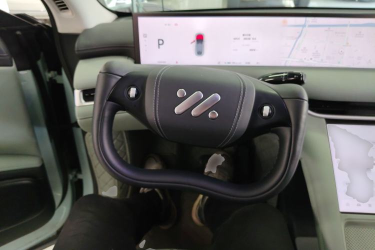 Used IM LS6 2023 Max Standard Edition Steering Wheel