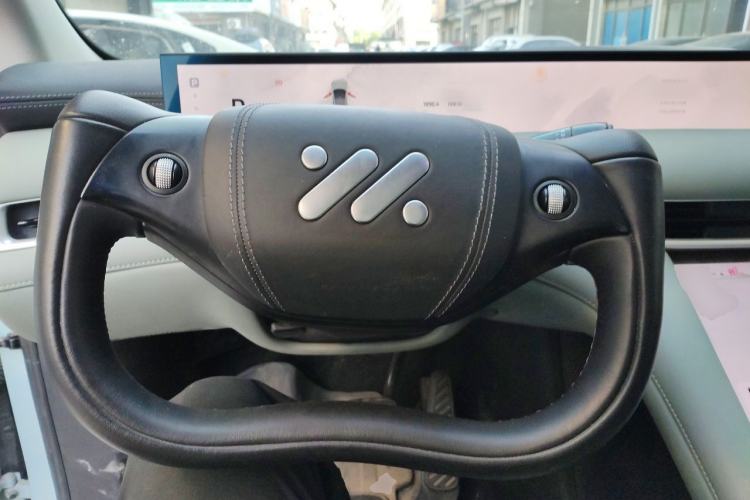 Used IM LS6 2023 Max Enhanced Performance Edition Steering Wheel