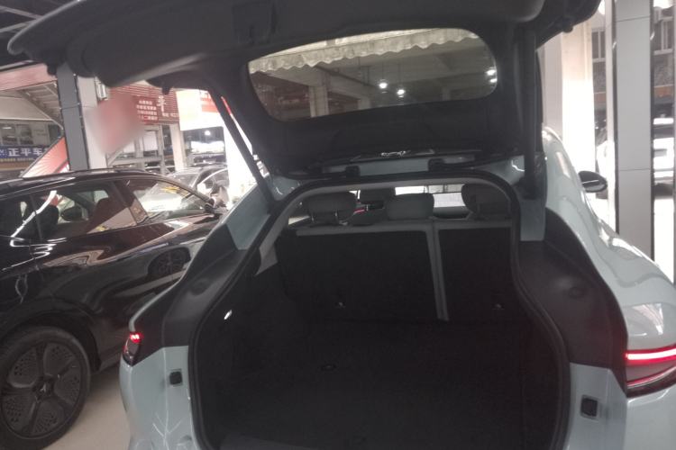 Used IM LS6 2023 Max Standard Edition Trunk