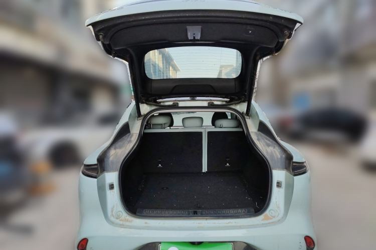 Used IM LS6 2023 Max Enhanced Performance Edition Trunk