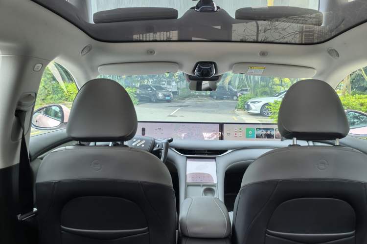 Used IM LS6 2023 Max Standard Edition Interior 3
