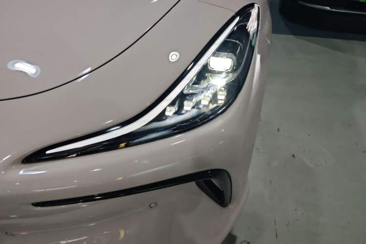 Used IM LS6 2023 Max Standard Edition Left Front Headlight