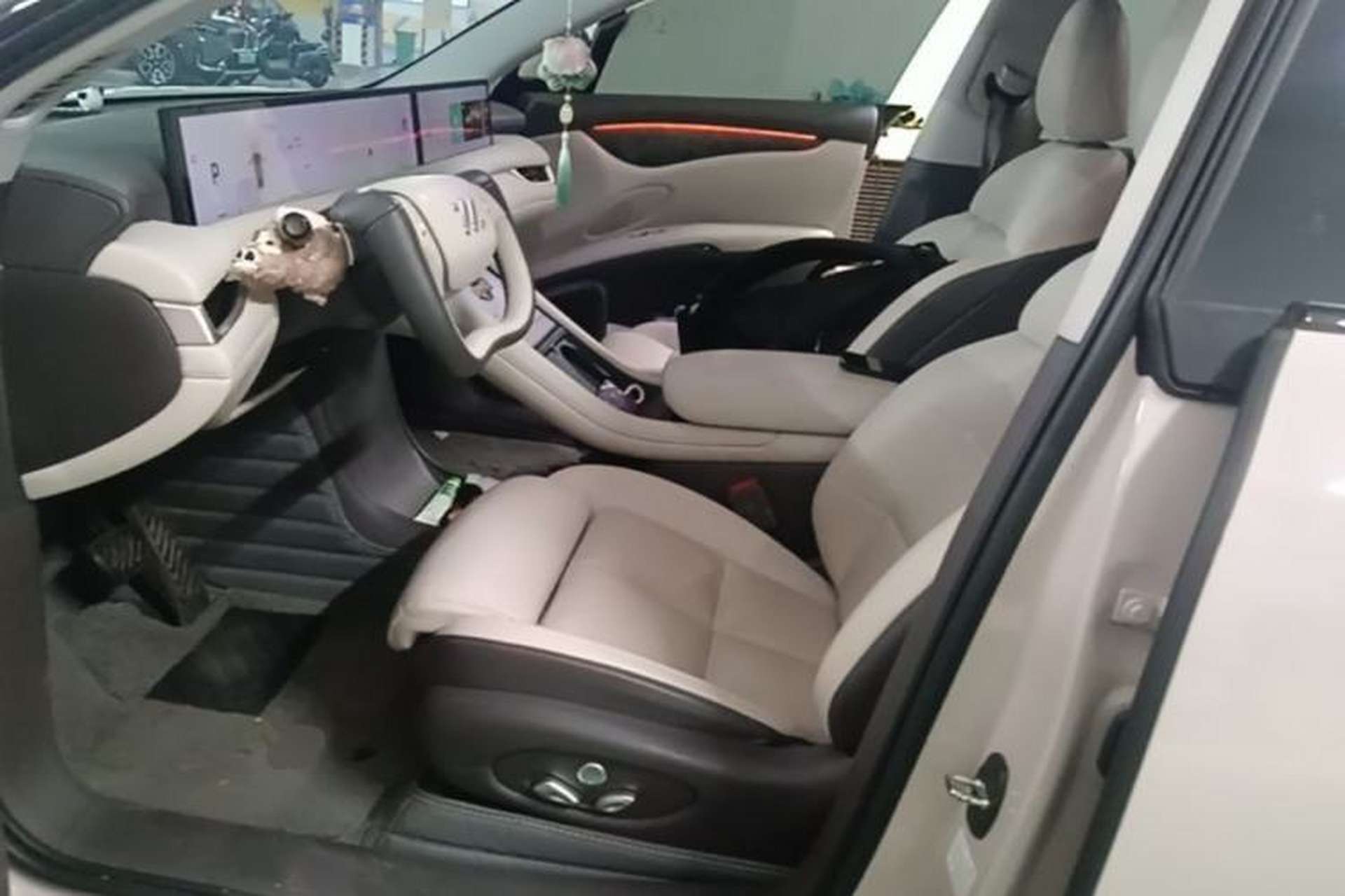 Used IM LS6 2023 Max Standard Edition Left Front Seat
