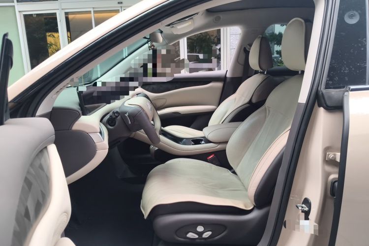 Used IM LS6 2023 Max Standard Edition Left Front Seat