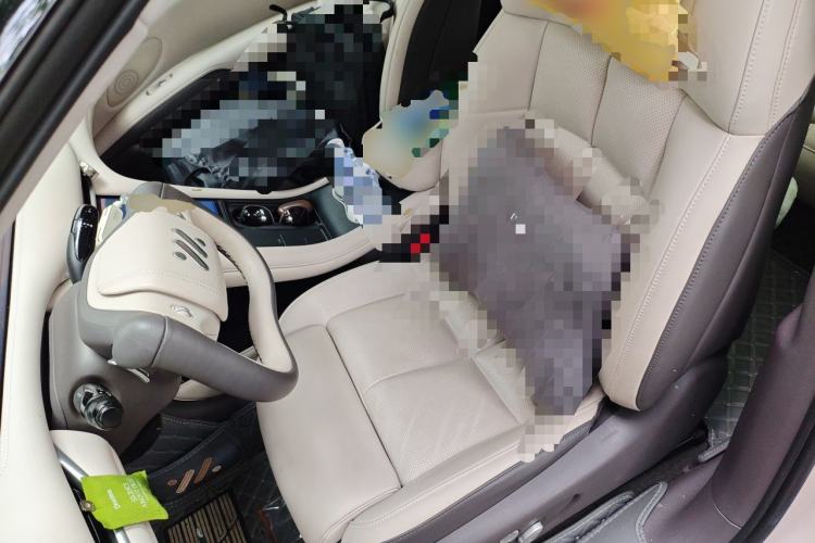 Used IM LS6 2023 Max Standard Edition Left Front Seat