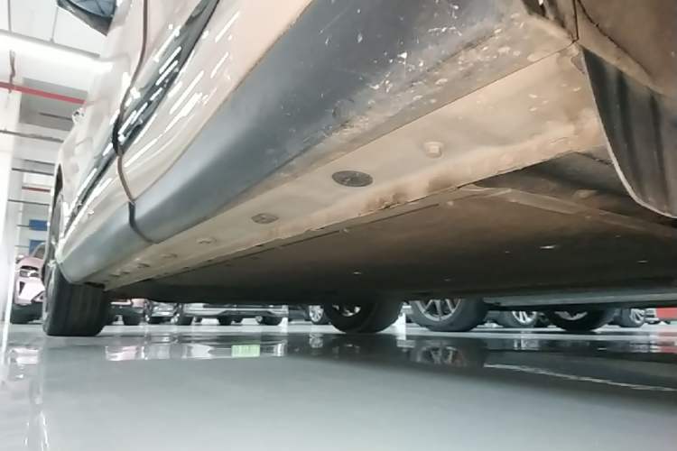 Used IM LS6 2023 Max Standard Edition Left Side Sill