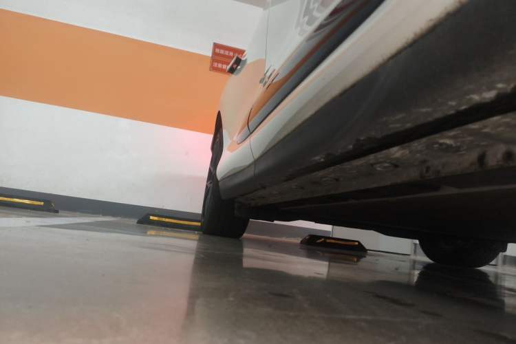 Used IM LS6 2023 Max Enhanced Performance Edition Chassis Front Right