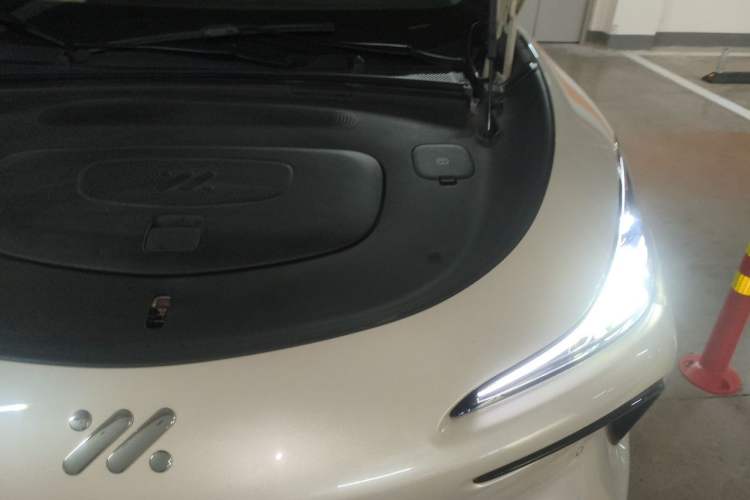 Used IM LS6 2023 Max Enhanced Performance Edition Engine Bay Left