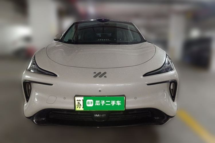 Used IM LS6 2023 Max Standard Edition Front