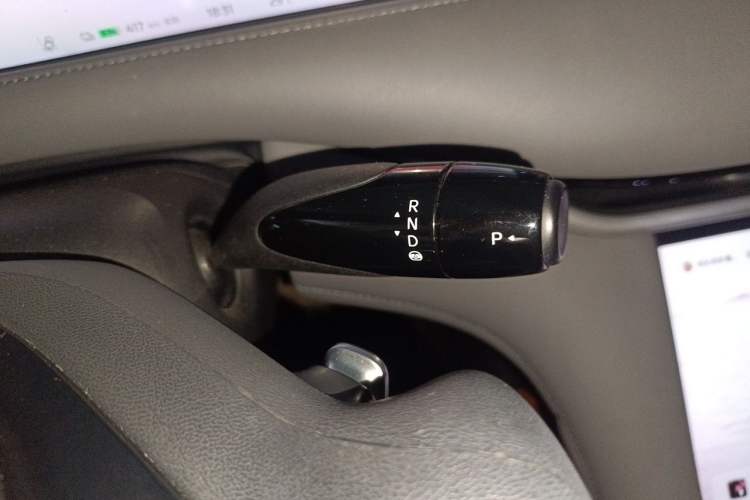Used IM LS6 2023 Max Standard Edition Gear Lever