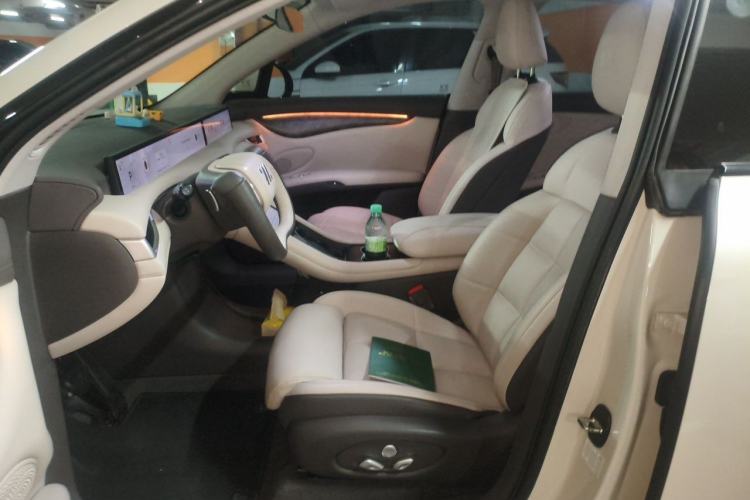 Used IM LS6 2023 Max Enhanced Performance Edition Left Front Seat