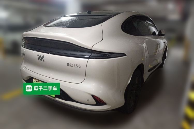 Used IM LS6 2023 Max Standard Edition Rear Right 45 Deg