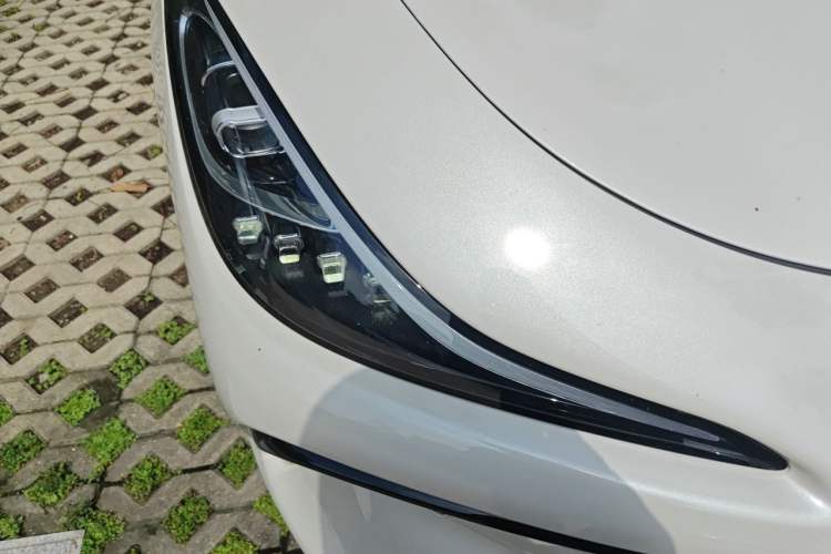 Used IM LS6 2023 Max Standard Edition Right Front Headlight