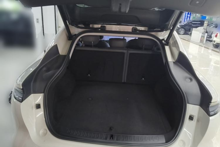 Used IM LS6 2023 Max Standard Edition Trunk
