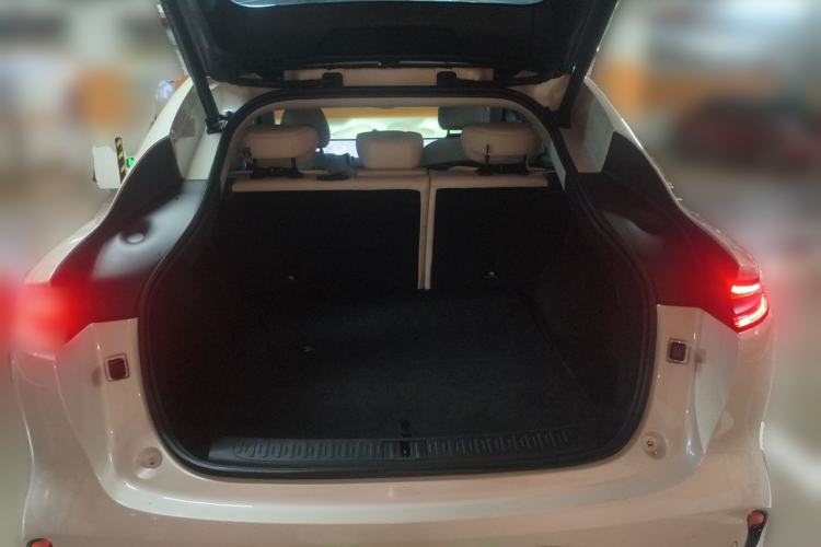 Used IM LS6 2023 Max Enhanced Performance Edition Trunk