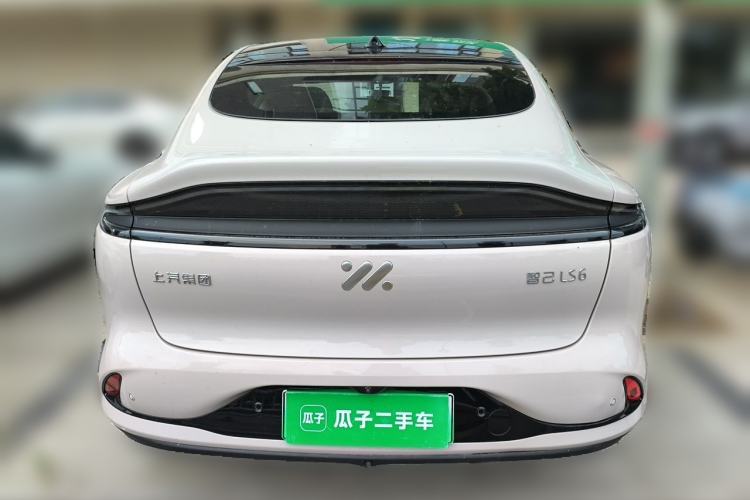 Used IM LS6 2023 Max Enhanced Performance Edition Rear