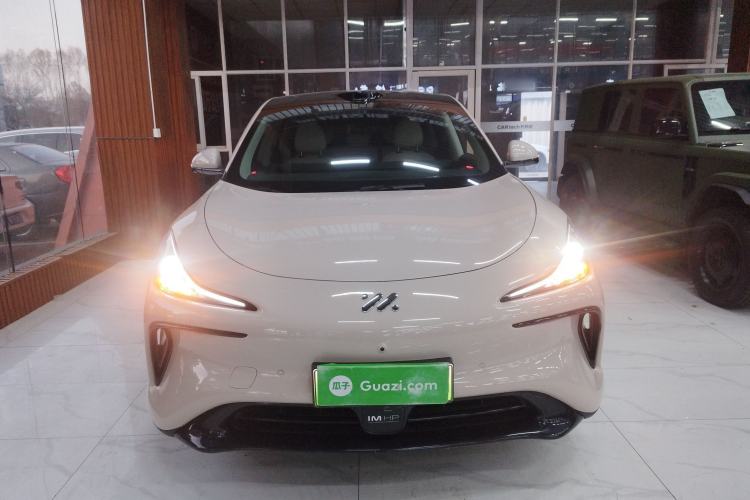 Used IM LS6 2023 Max Enhanced Performance Edition Exterior 1