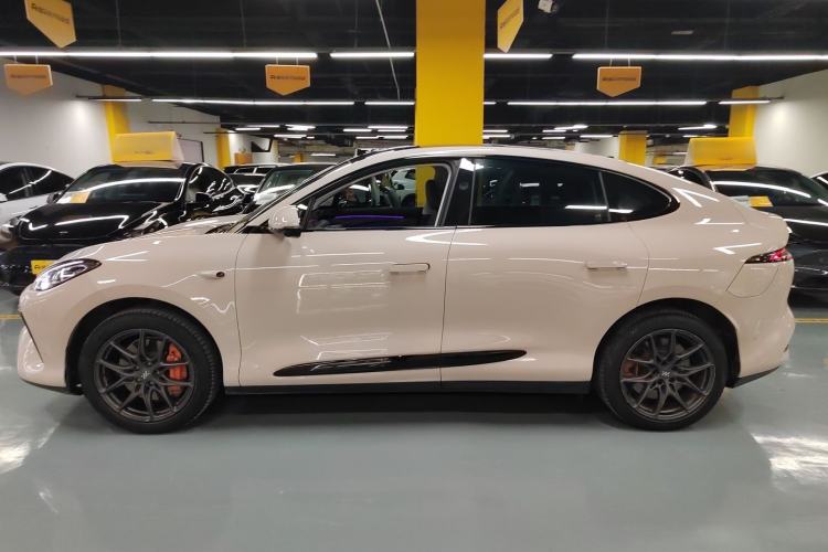 Used IM LS6 2023 Max Standard Edition Exterior 3
