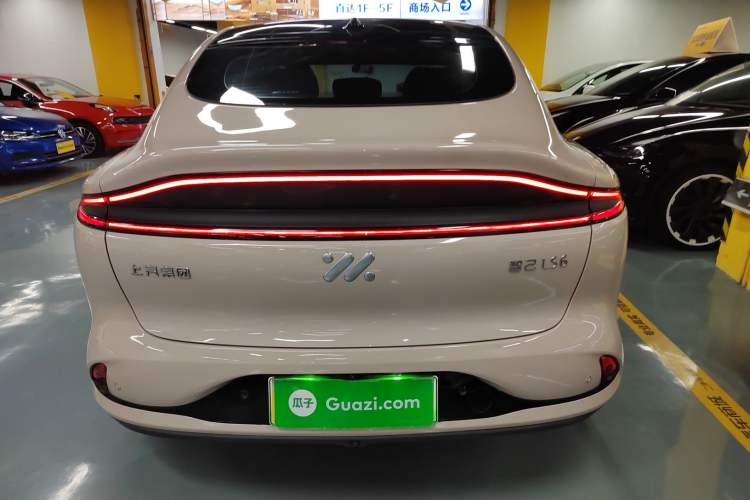 Used IM LS6 2023 Max Standard Edition Exterior 4