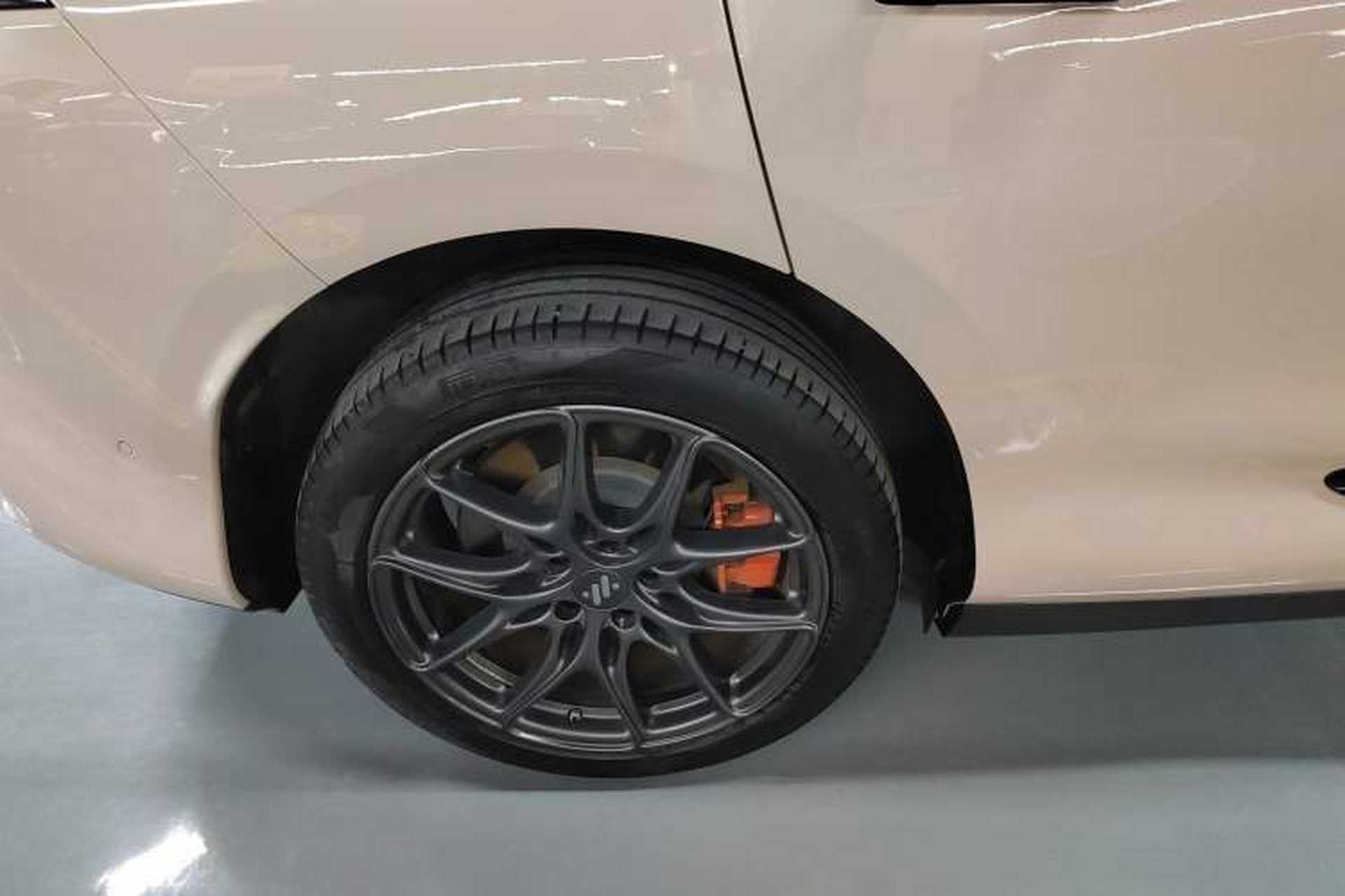 Used IM LS6 2023 Max Standard Edition Exterior 8