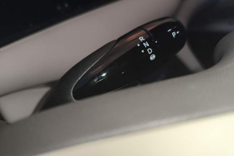 Used IM LS6 2023 Max Long-Range Version Gear Lever
