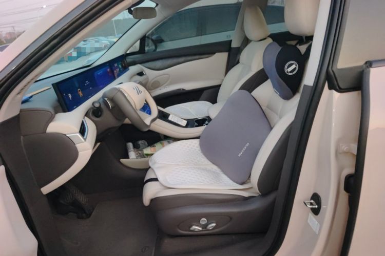 Used IM LS6 2023 Max Long-Range Version Left Front Seat