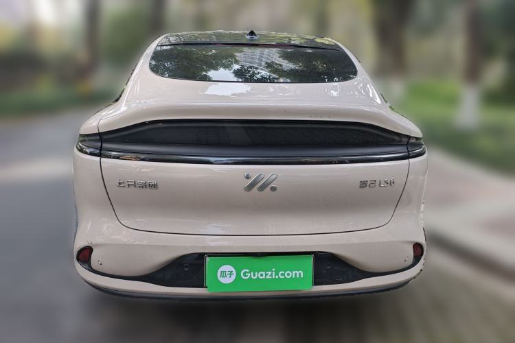 Used IM LS6 2023 Max Enhanced Performance Edition Rear