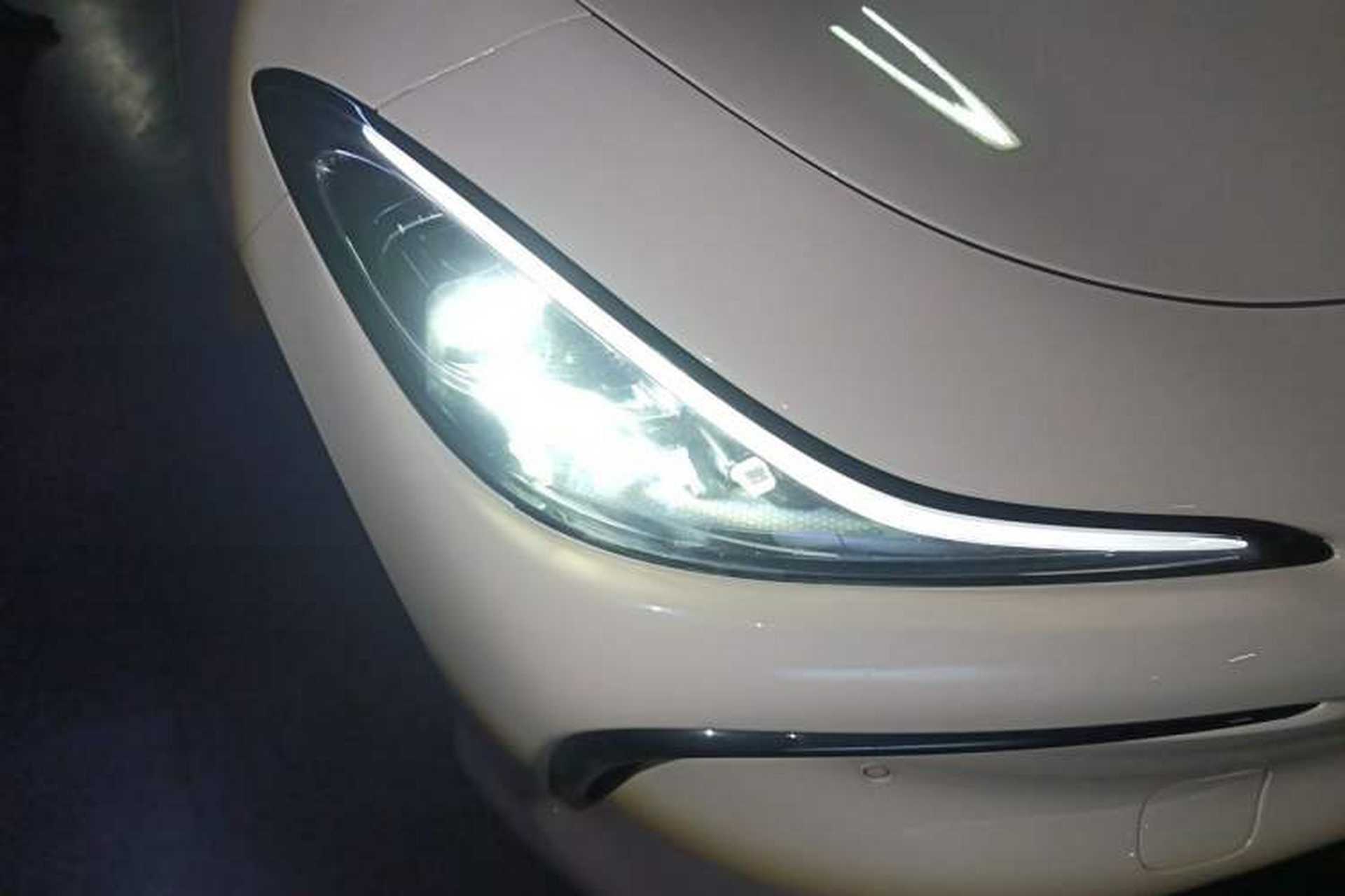 Used IM LS6 2023 Max Standard Edition Right Front Headlight