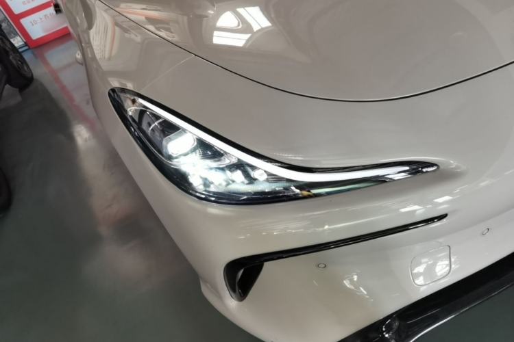 Used IM LS6 2023 Max Standard Edition Right Front Headlight