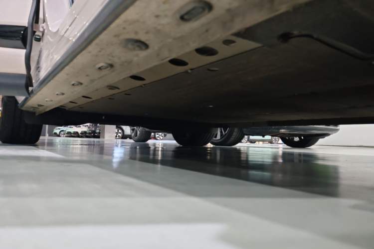 Used IM LS6 2023 Max Standard Edition Right Side Sill