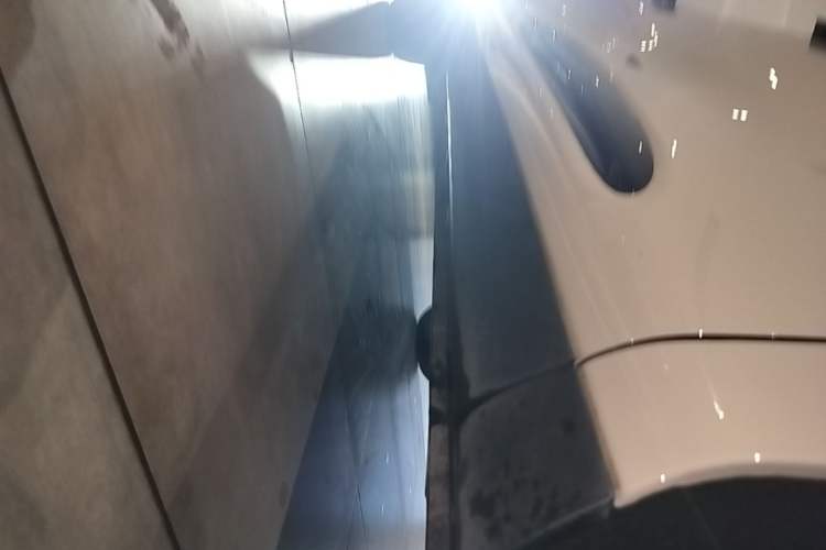 Used IM LS6 2023 Max Standard Edition Right Side Sill