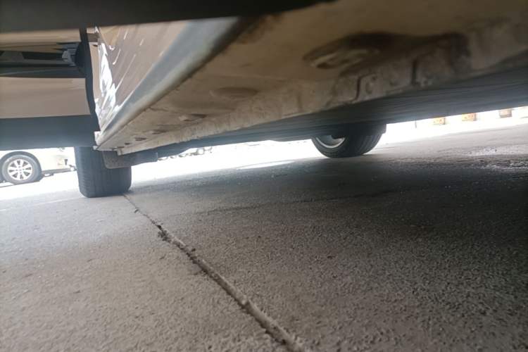 Used IM LS6 2023 Max Standard Edition Right Side Sill