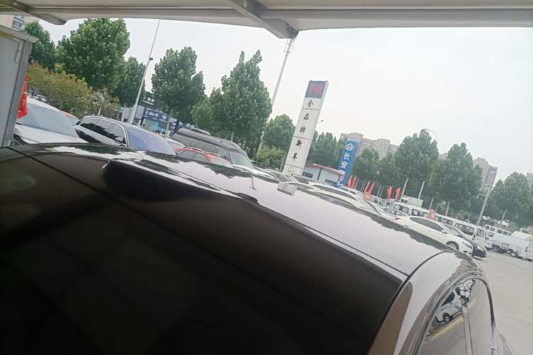 Used IM LS6 2023 Max Standard Edition Roof