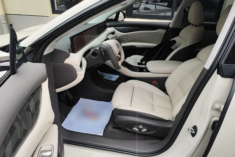 Used IM LS6 2023 Max Standard Edition Driver Seat