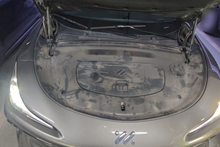 Used IM LS6 2023 Max Long-Range Version Engine Bay