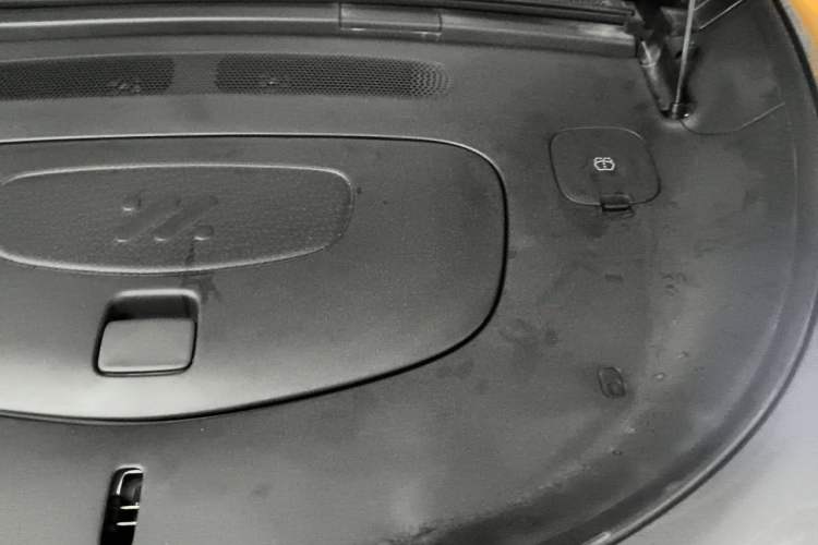 Used IM LS6 2023 Max Standard Edition Engine Bay Left