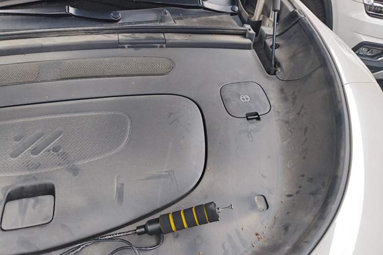 Used IM LS6 2023 Max Long-Range Version Engine Bay Left