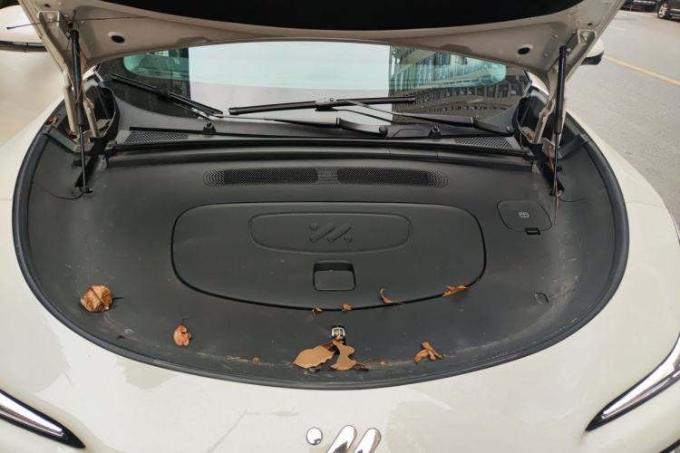 Used IM LS6 2023 Max Enhanced Performance Edition Engine Bay